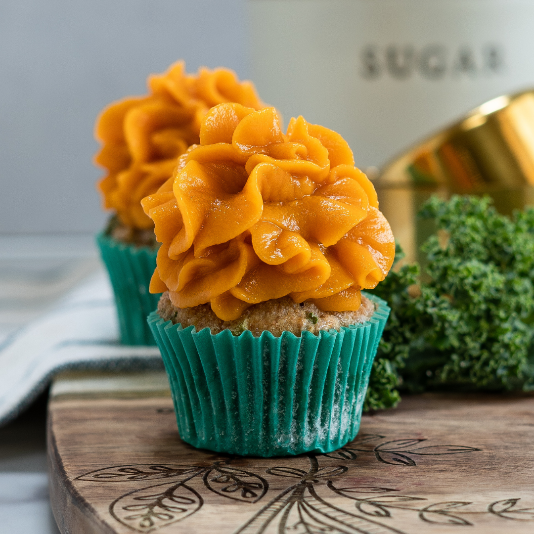 Love Taps by Pupcake Sugar Presents: YAPPY HOUR - Living in My Love Language with 15 Mocktail Inspired Pupcake Recipes for Your Dog