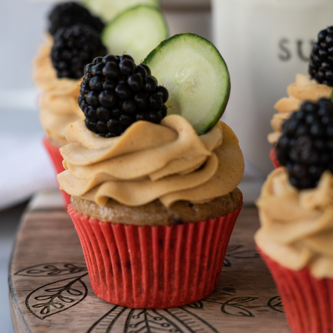 Love Taps by Pupcake Sugar Presents: YAPPY HOUR - Living in My Love Language with 15 Mocktail Inspired Pupcake Recipes for Your Dog